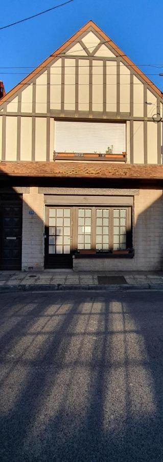Appartement Rdc Centre Cabourg Kültér fotó